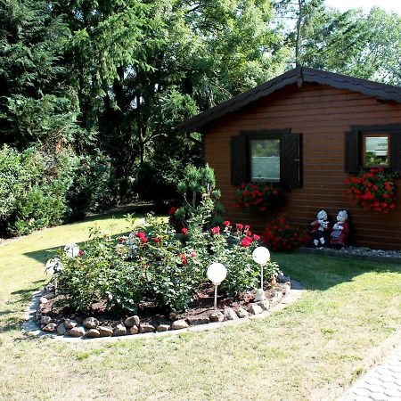 Pretty Bungalow In Neubukow With Garden, Roof 외부 사진